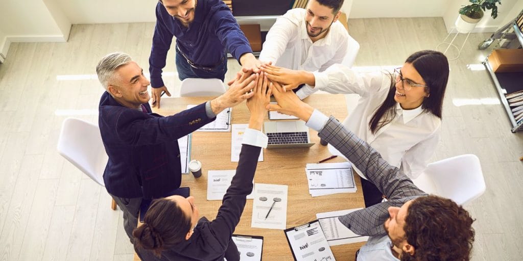 How to Motivate a Struggling Sales Team in 30 Days