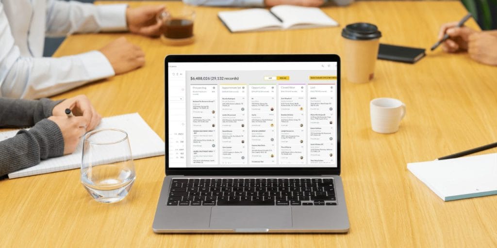 Best Sales Pipeline Management Tools for Field Sales Teams